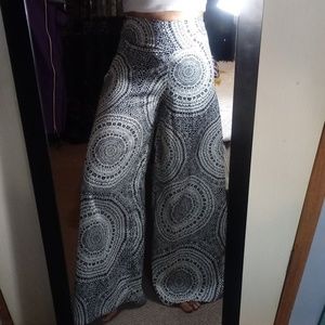 High waist black and white culottes